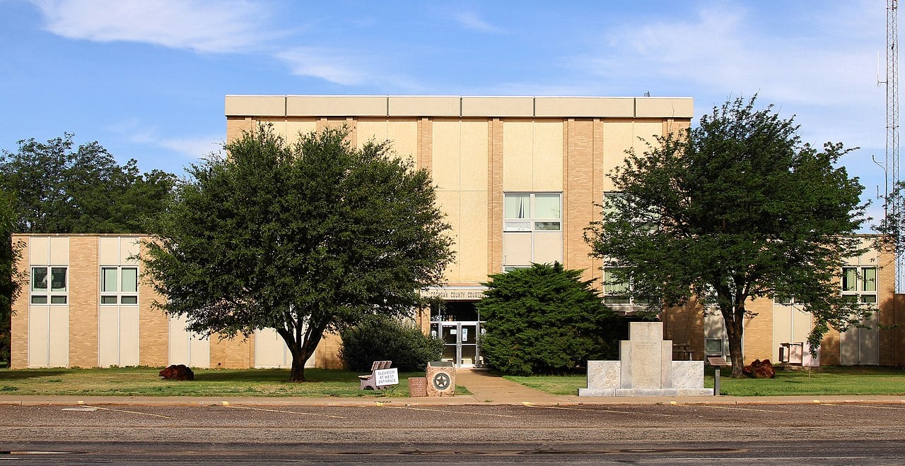 Cochran County Courthouse, Morton, Texas